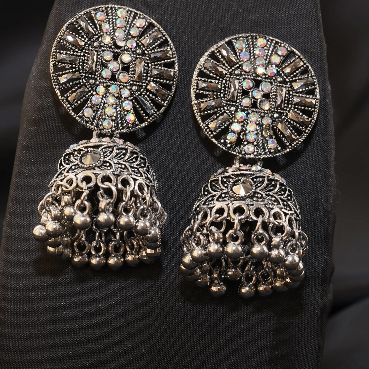 Silver Jhumka stones embedded