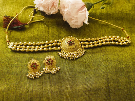 Gold Elegant Choker set round centre piece