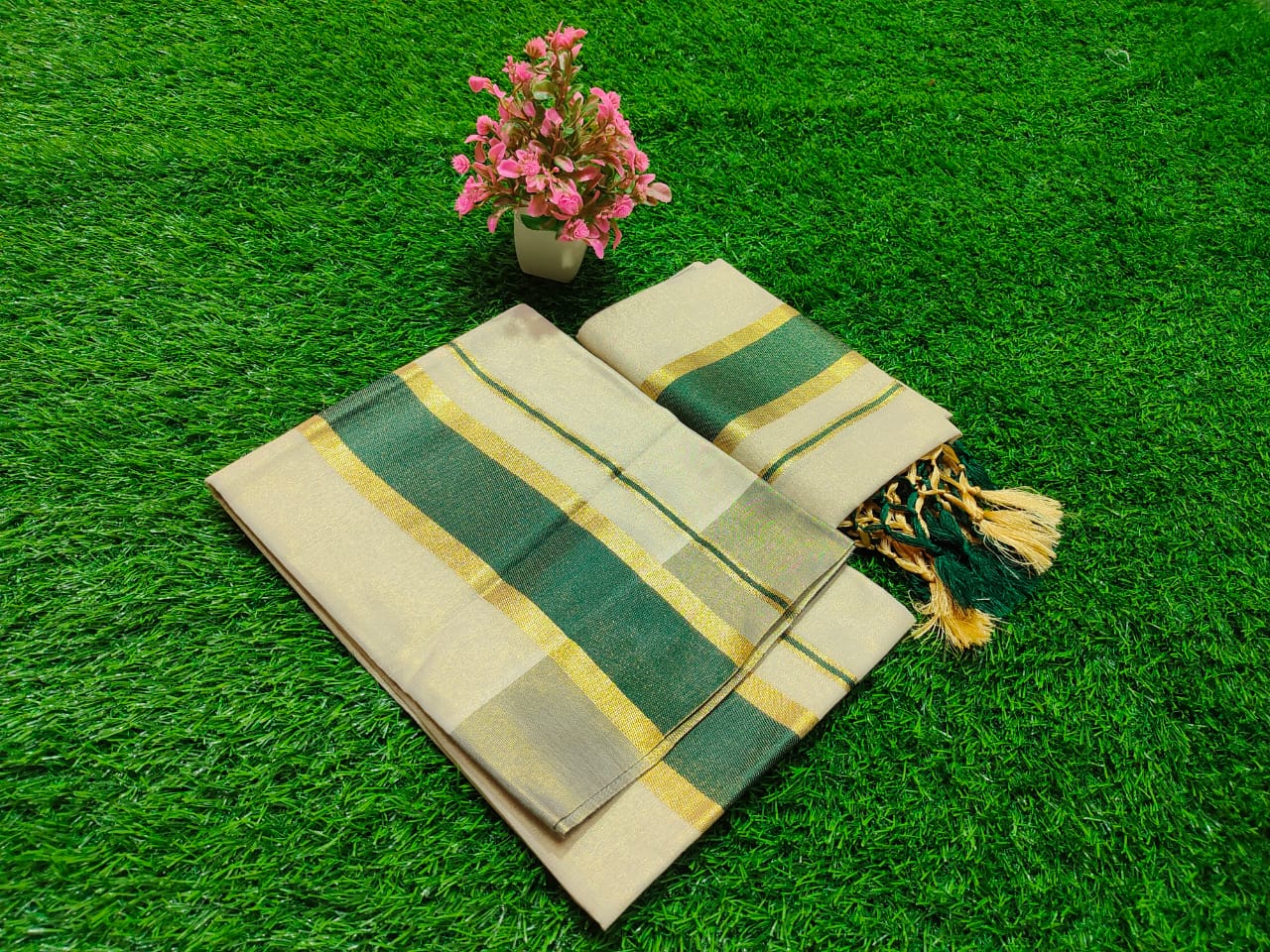 Traditional Onam Tissue Set Mundu